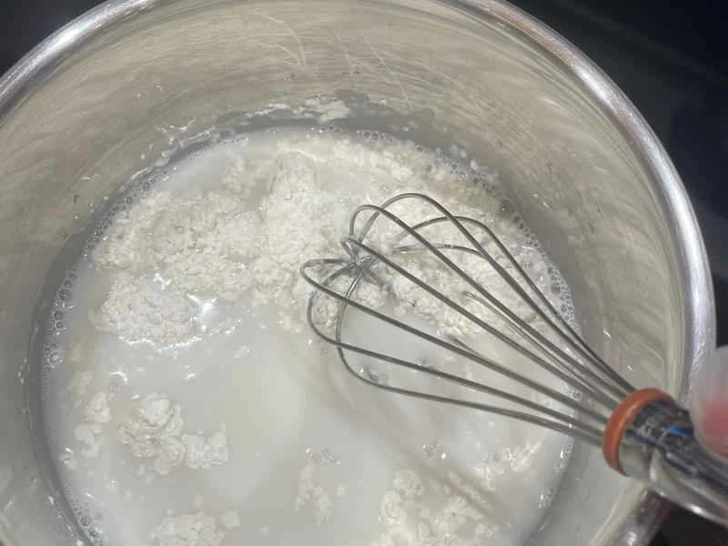 How to make pure milk hand-torn toast: Step 1