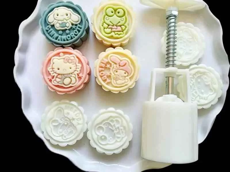 How to make pure milk hand-torn toast: Step 1