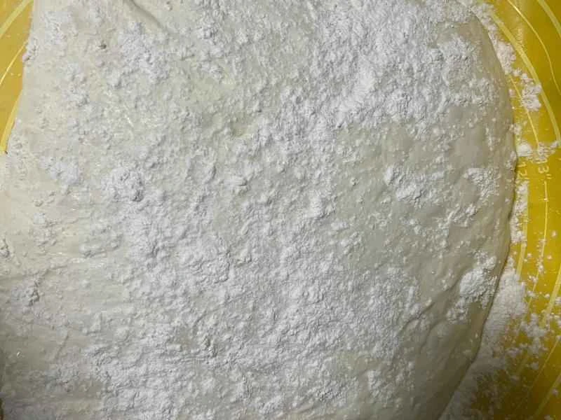 How to make pure milk hand-torn toast: Step 1