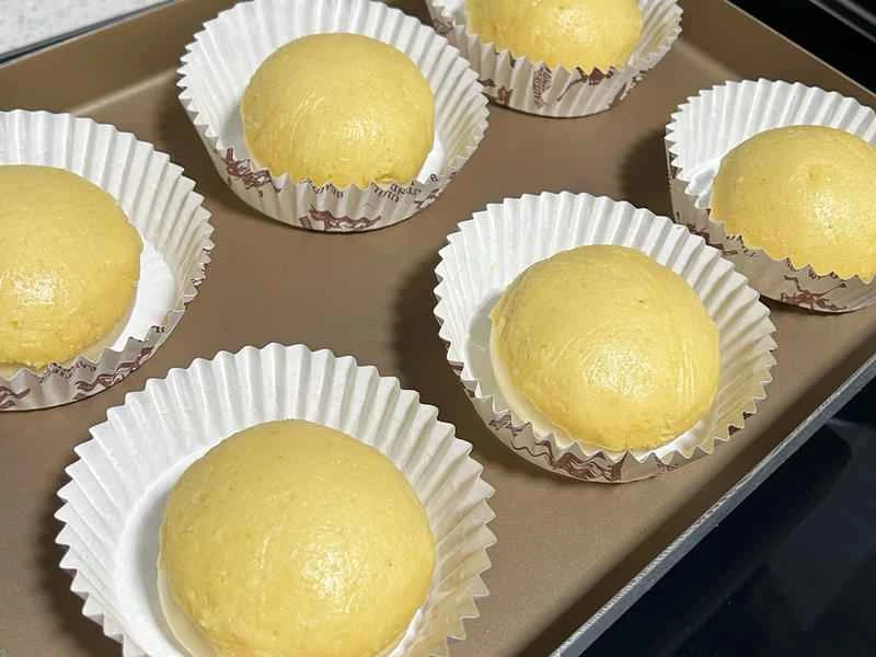 How to make pure milk hand-torn toast: Step 1