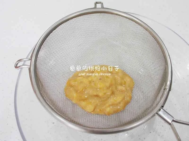 How to make pure milk hand-torn toast: Step 1