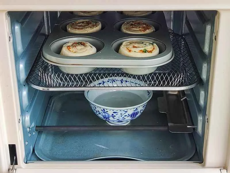 How to make pure milk hand-torn toast: Step 1