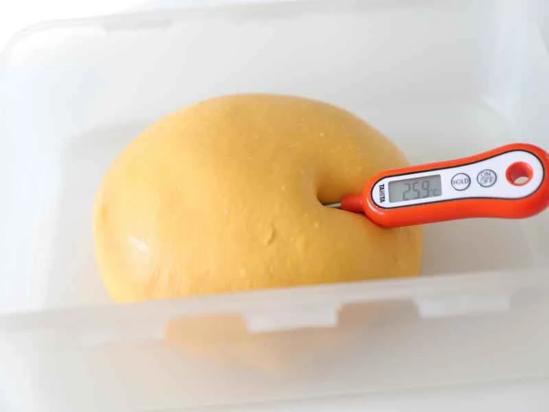 How to make pure milk hand-torn toast: Step 1