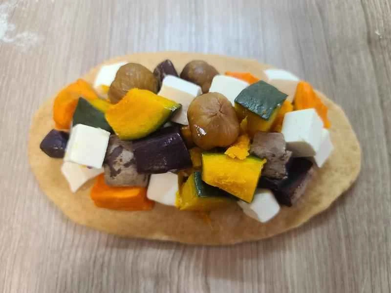 How to make pure milk hand-torn toast: Step 1