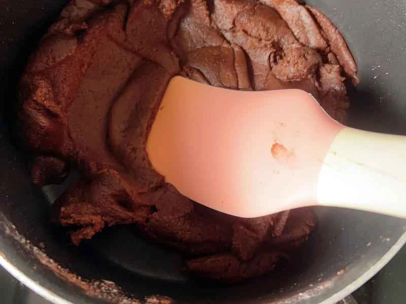 How to make pure milk hand-torn toast: Step 1