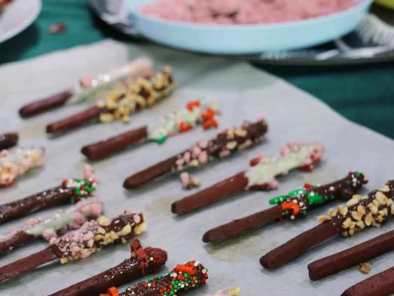 How to make pure milk hand-torn toast: Step 1