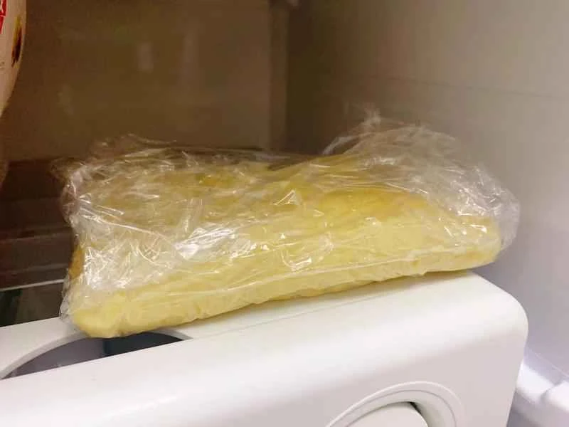 How to make pure milk hand-torn toast: Step 1