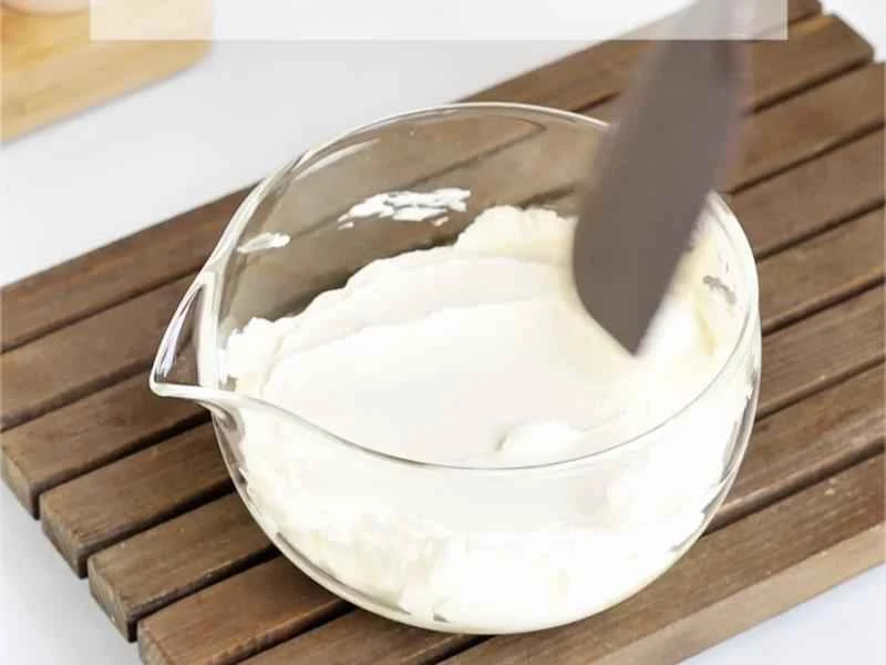 How to make pure milk hand-torn toast: Step 1