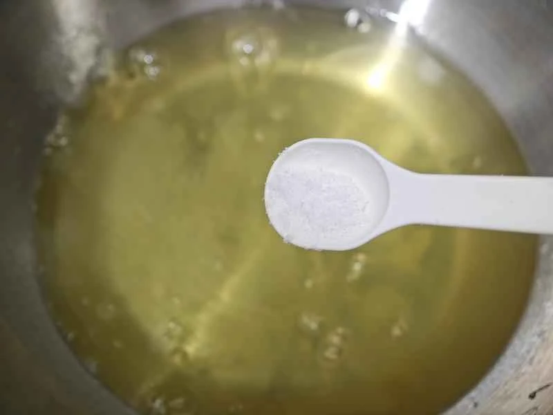 How to make pure milk hand-torn toast: Step 1