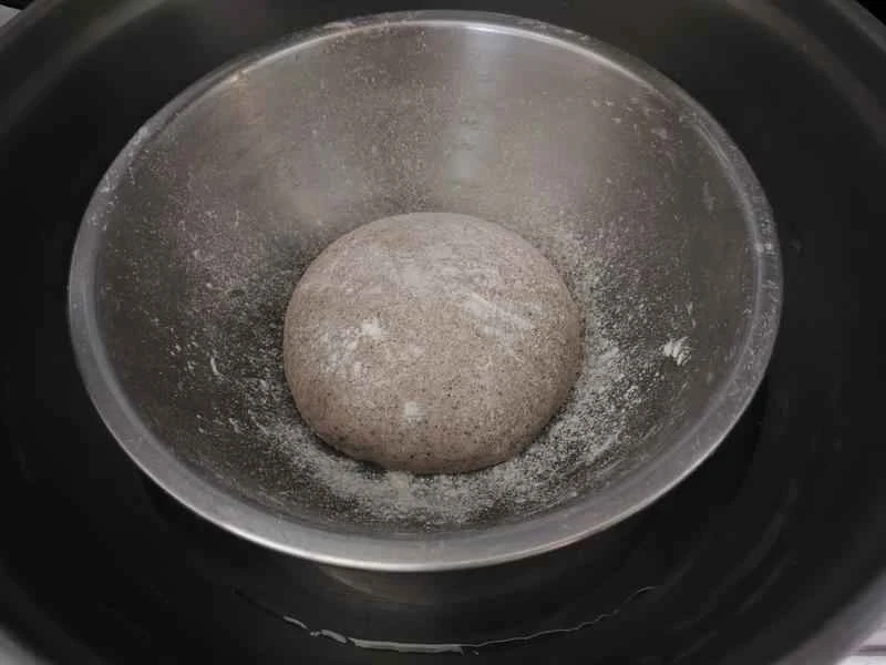 How to make pure milk hand-torn toast: Step 1