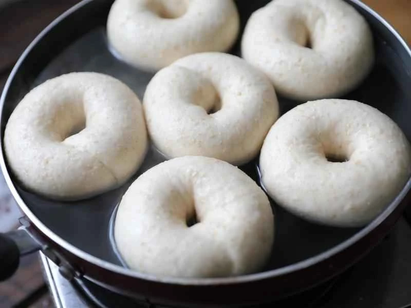 How to make pure milk hand-torn toast: Step 1