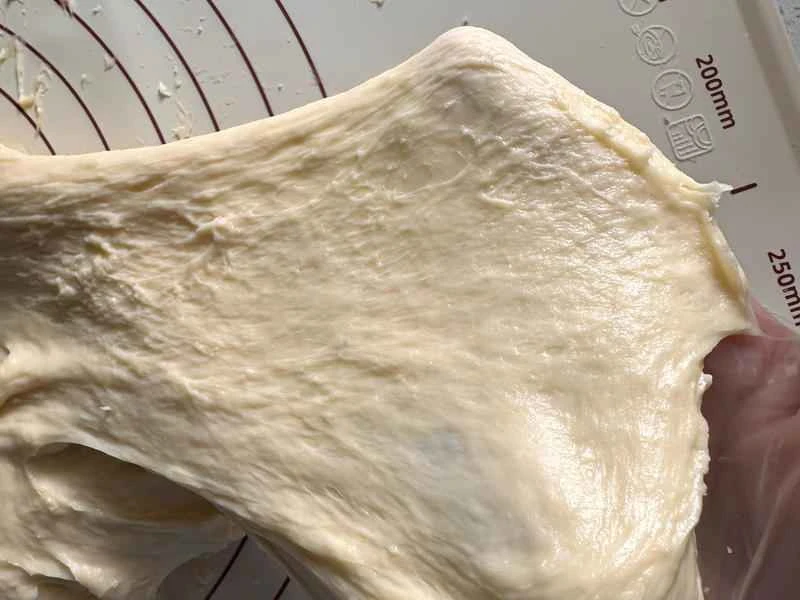 How to make pure milk hand-torn toast: Step 1