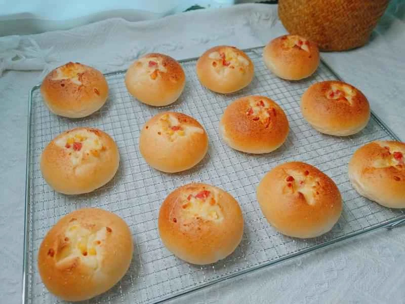 How to make pure milk hand-torn toast: Step 1