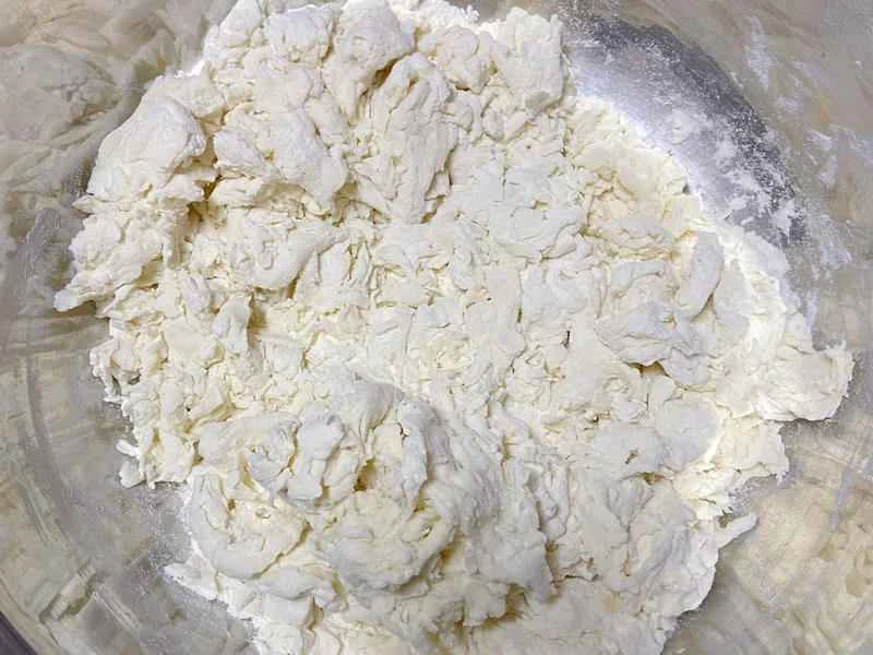 How to make pure milk hand-torn toast: Step 1