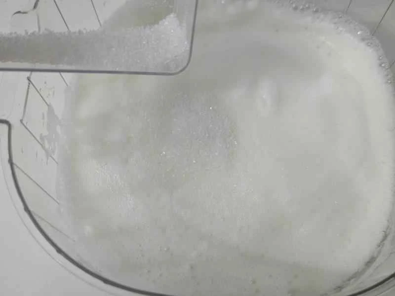 How to make pure milk hand-torn toast: Step 1