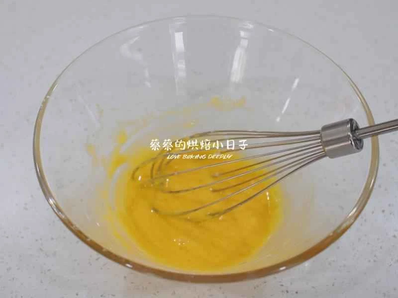 How to make pure milk hand-torn toast: Step 1