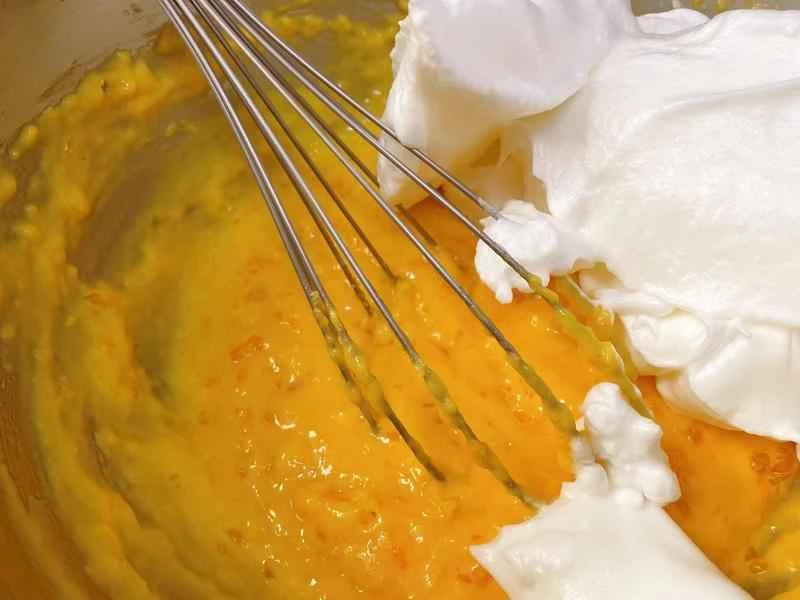 How to make pure milk hand-torn toast: Step 1