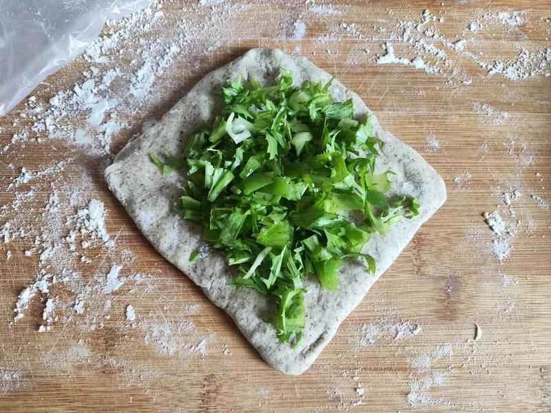 How to make pure milk hand-torn toast: Step 1