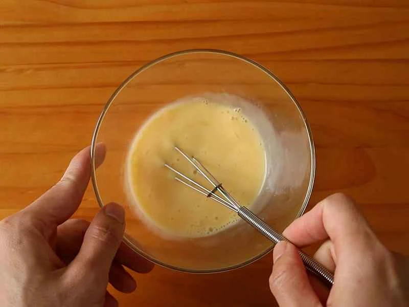 How to make pure milk hand-torn toast: Step 1