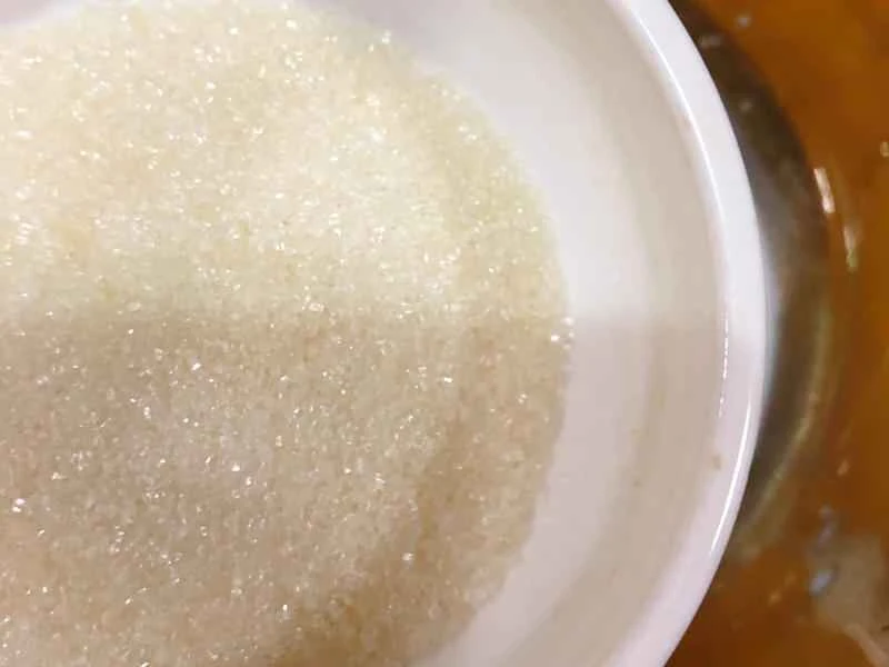 How to make pure milk hand-torn toast: Step 1