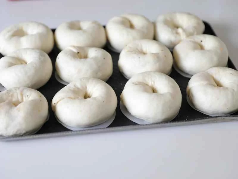 How to make pure milk hand-torn toast: Step 1