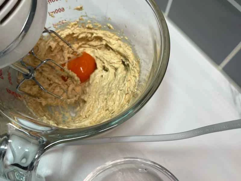 How to make pure milk hand-torn toast: Step 1