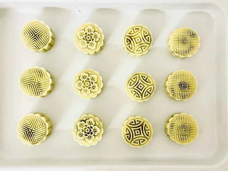 How to make pure milk hand-torn toast: Step 1