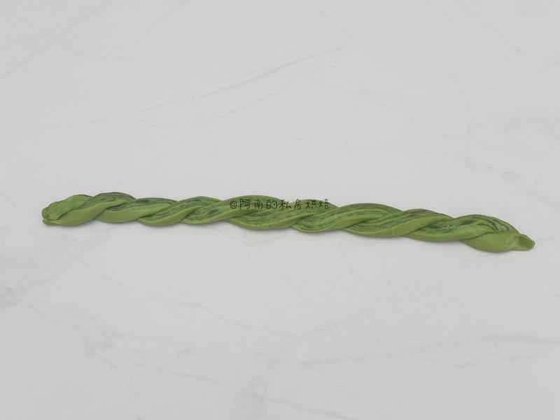 How to make pure milk hand-torn toast: Step 1