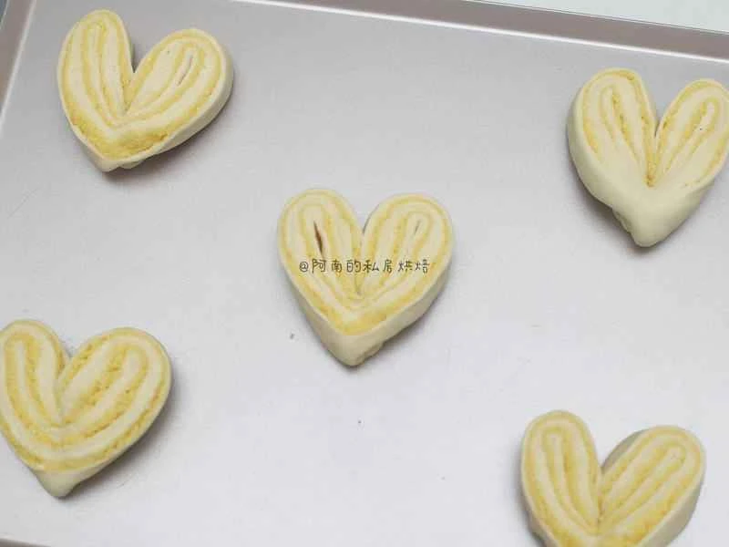 How to make pure milk hand-torn toast: Step 1