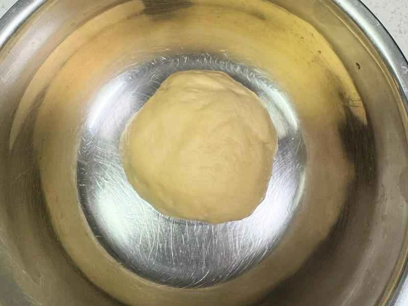 How to make pure milk hand-torn toast: Step 1