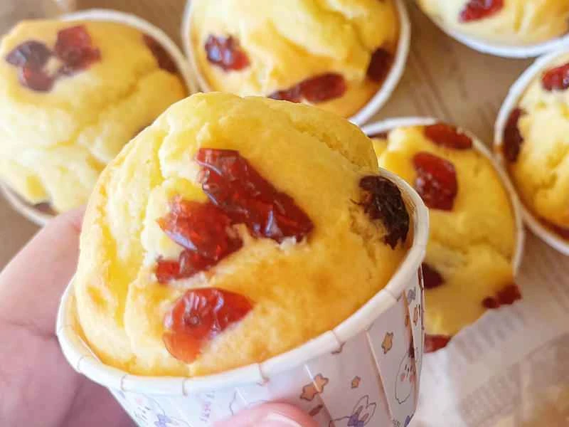 How to make pure milk hand-torn toast: Step 1