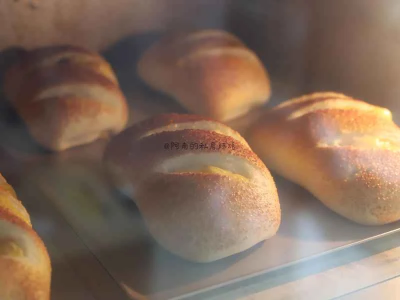 How to make pure milk hand-torn toast: Step 1