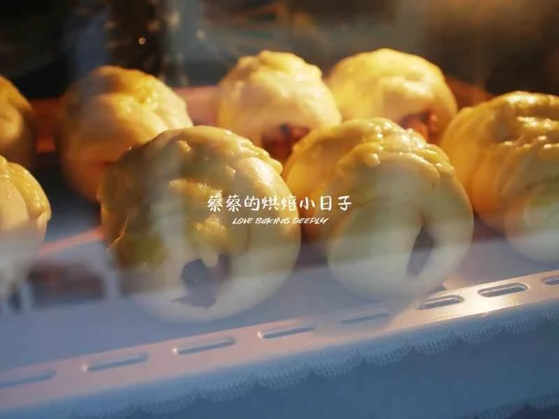 How to make pure milk hand-torn toast: Step 1