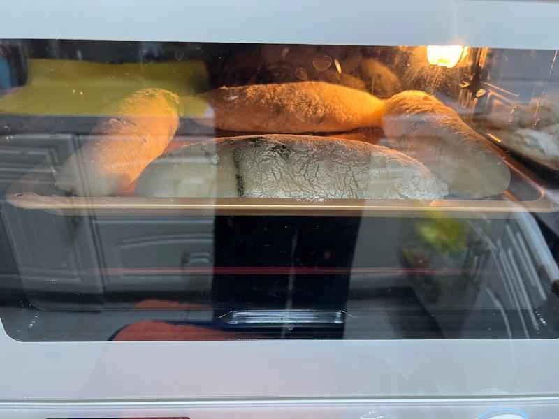 How to make pure milk hand-torn toast: Step 1