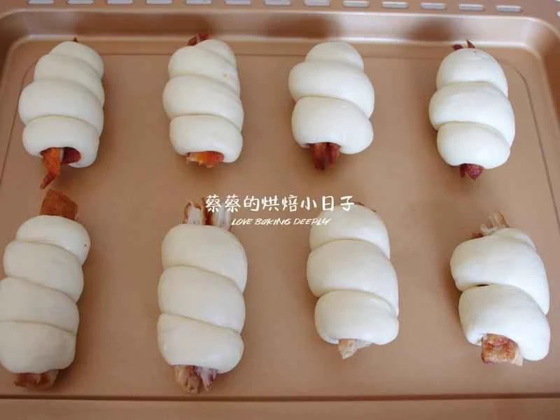 How to make pure milk hand-torn toast: Step 1