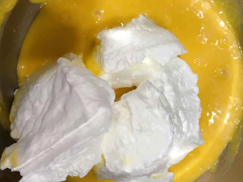 How to make pure milk hand-torn toast: Step 1