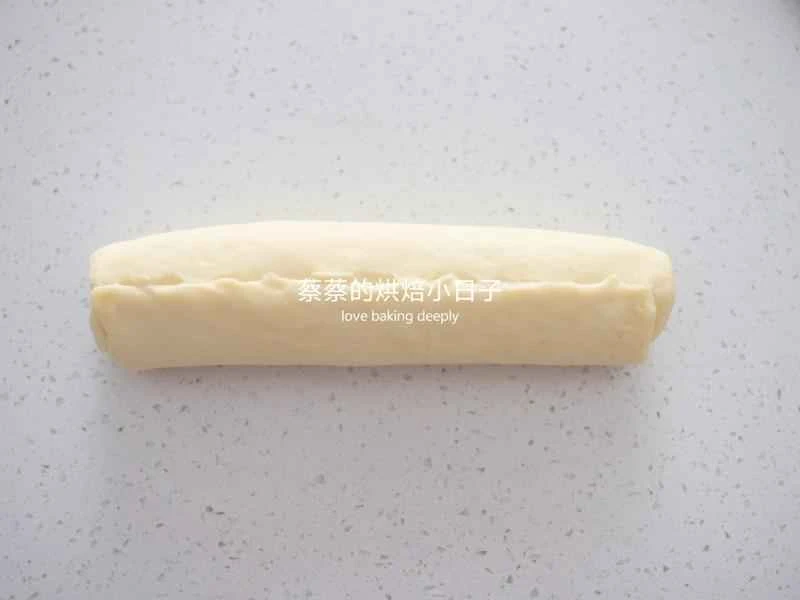 How to make pure milk hand-torn toast: Step 1