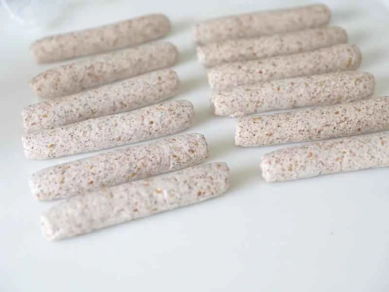 How to make pure milk hand-torn toast: Step 1