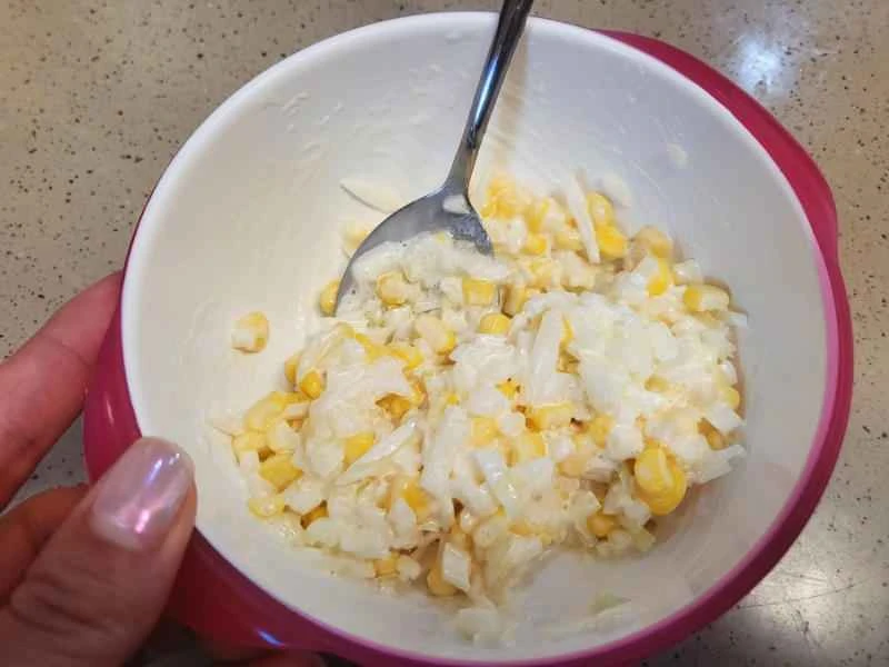 How to make pure milk hand-torn toast: Step 1