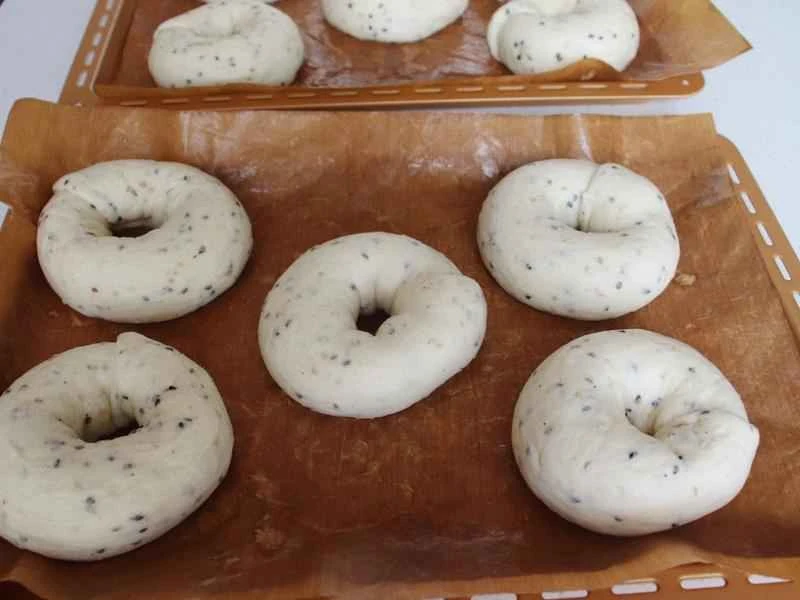 How to make pure milk hand-torn toast: Step 1