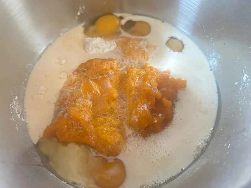 How to make pure milk hand-torn toast: Step 1