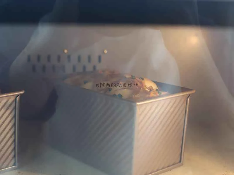 How to make pure milk hand-torn toast: Step 1