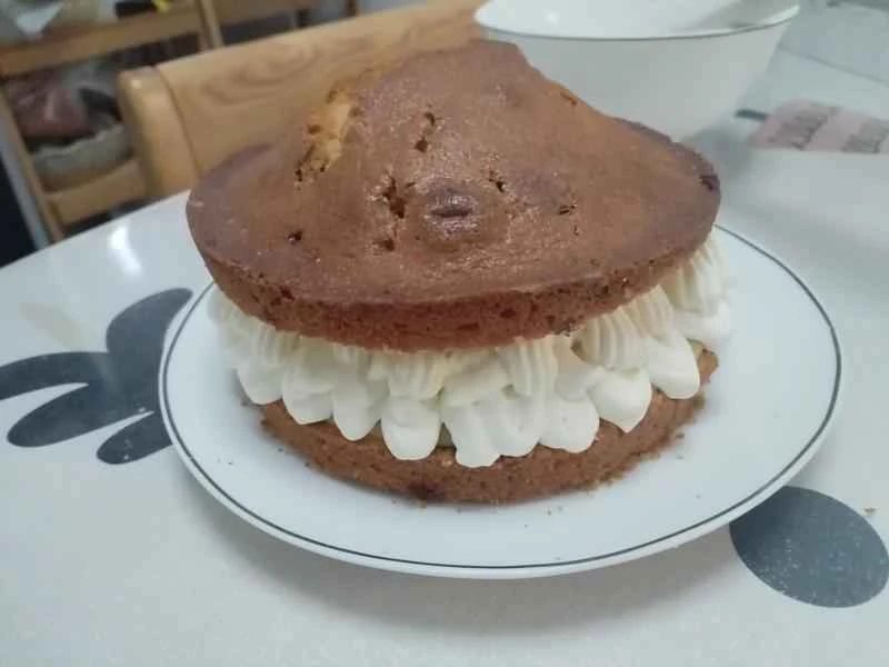 How to make pure milk hand-torn toast: Step 1