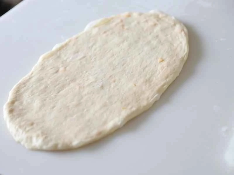 How to make pure milk hand-torn toast: Step 1