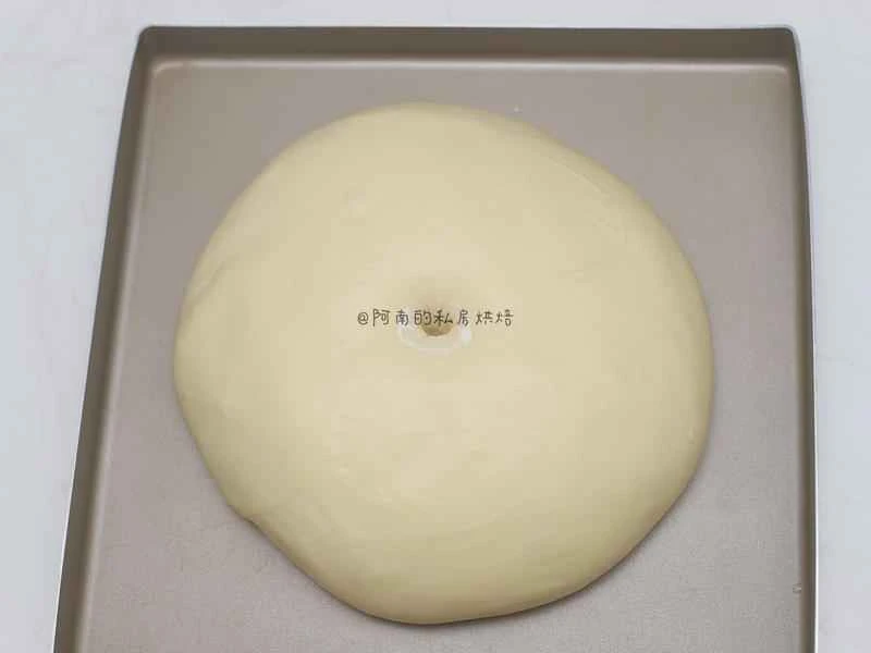 How to make pure milk hand-torn toast: Step 1