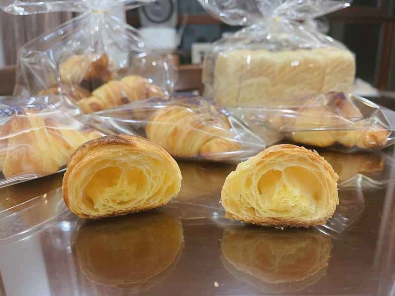 How to make pure milk hand-torn toast: Step 1