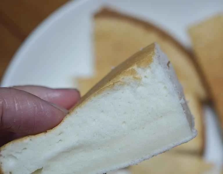 How to make pure milk hand-torn toast: Step 1