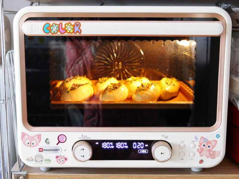 How to make pure milk hand-torn toast: Step 1