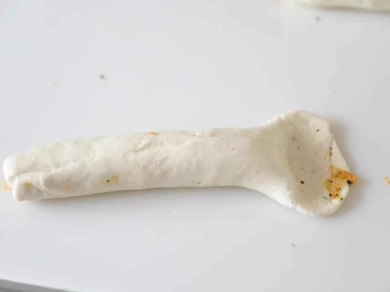 How to make pure milk hand-torn toast: Step 1