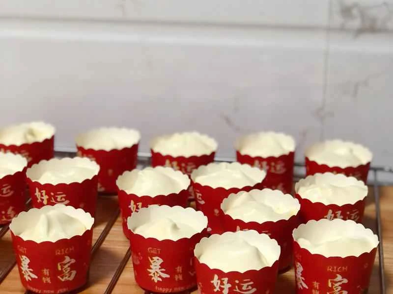 How to make pure milk hand-torn toast: Step 1